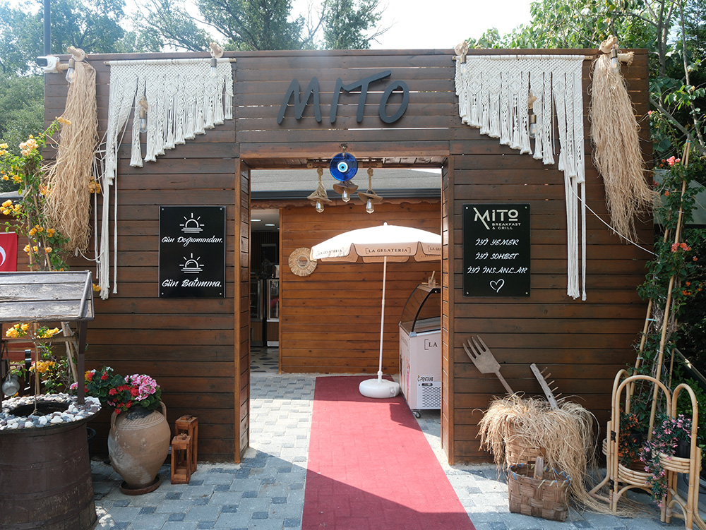 Mito'dan bir kare